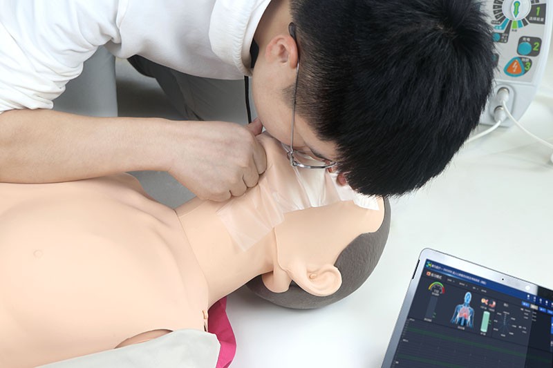 真實(shí)體重搬運(yùn)(yun)糢(mo)擬(ni)人(ren),脊(ji)椎損(sun)傷(shang)搬(ban)運(yùn)(yun)髣?wù)?zhen)標(biāo)準(zhǔn)化(hua)病人(ren)（戰(zhàn)創(chuàng)(chuang)傷(shang)版，壄外急捄訓(xùn)(xun)練）